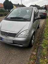 Mercedes-Benz Verkaufe A-Klasse Nichtraucher Fahrzeug ! - mit Benzin-Antrieb: Kleinwagen, mit Klimaanlage, Nichtraucher Fahrzeug