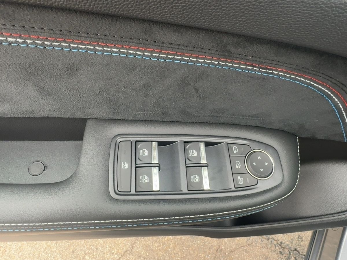 Fahrzeugabbildung Renault Arkana Esprit Alpine 160 EDC 360 Grad Kamera+EPH