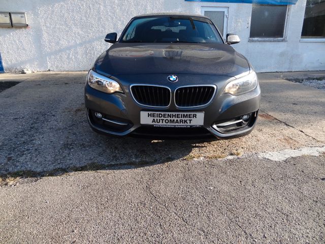 Fahrzeugabbildung BMW 218i Cabrio/Sport-Line/1.Hd/64TKM/SitzH/PDC/