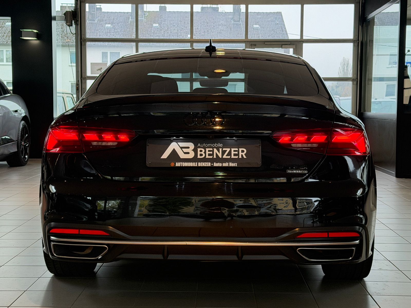 Fahrzeugabbildung Audi A5 Sportback 45 TFSI quattro /VIRTUAL/KAMERA/SHZ