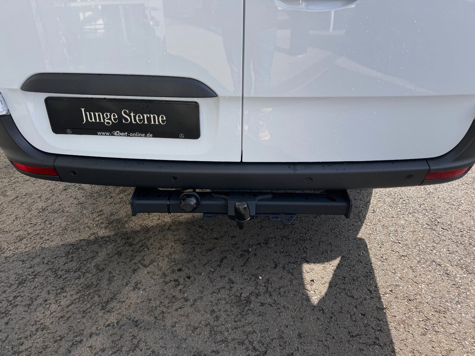 Fahrzeugabbildung Mercedes-Benz Sprinter 317 CDI 3665 9G DISTRONIC AHK