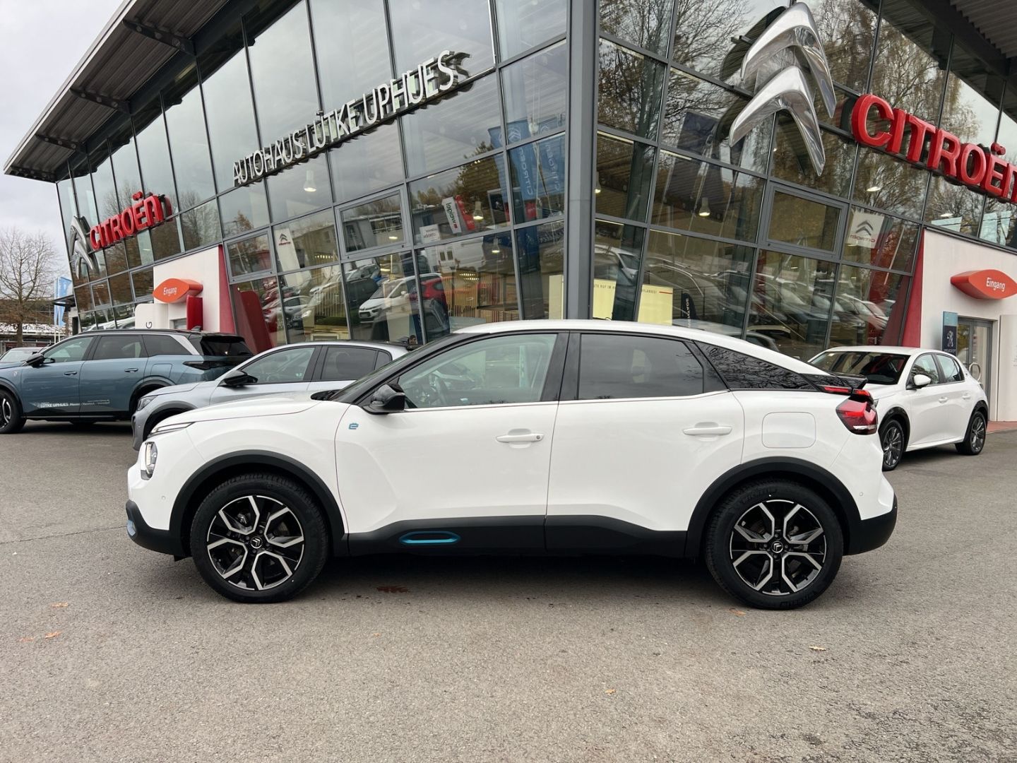 Fahrzeugabbildung Citroën C4 Elektro 136 Shine Navi 360 Kamera LED CarPlay