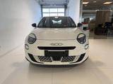 Fiat 600 POP HYBRID 1.2 T3 81 kW (110 PS) DCT TOP ... - gebrauchte Fiat SUV & Geländewagen