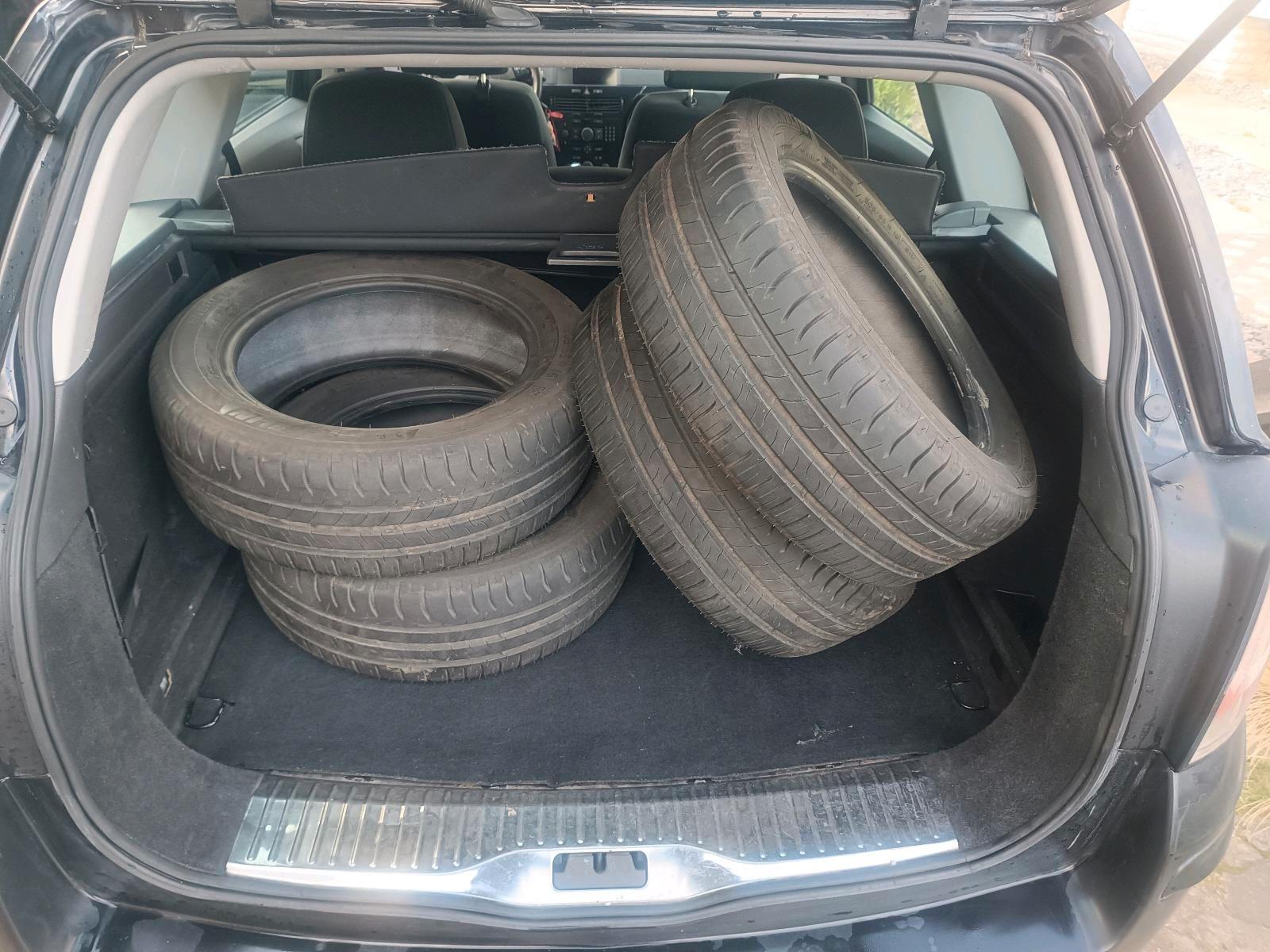 Opel Astra 2007 — photo 12