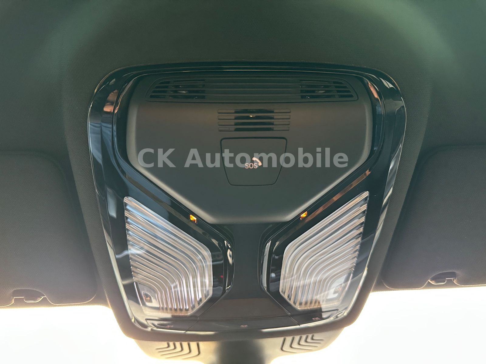 Fahrzeugabbildung BMW 530d xDrive M-Sport Facelift/Laser/Head-Up/AHK