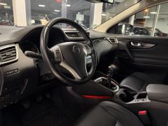 NISSAN Qashqai 1.6Tekna 2.Hand LED NAVI CAM AHK LEDER NISSAN Qashqai 1.6Tekna 2.Hand LED NAVI CAM AHK LEDER