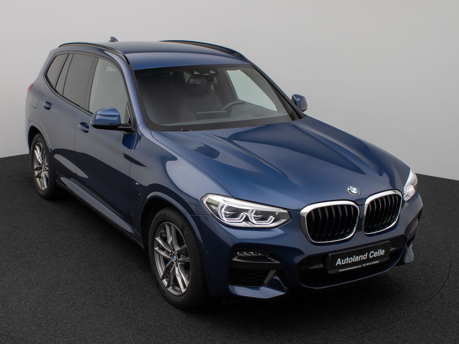 Fahrzeugabbildung BMW X3 xD30d M Sport HUD Kamera DAB Alarm AHK 19Zoll