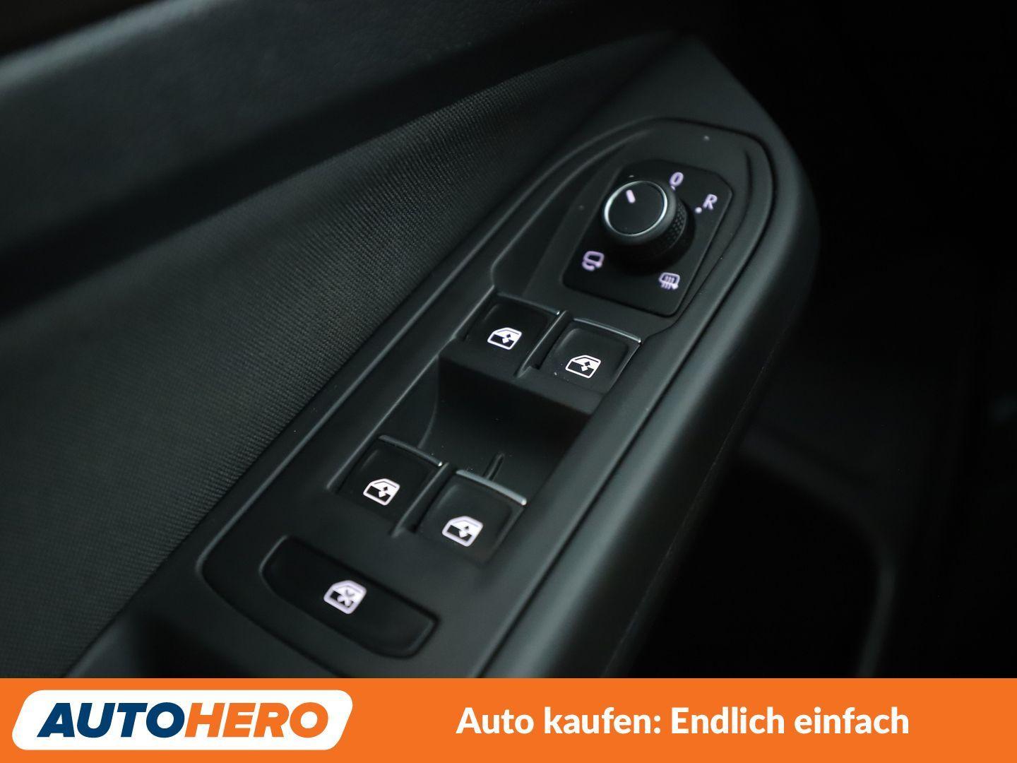 Volkswagen Golf VIII 2.0 TSI GTI Aut.*NAVI*PDC*SHZ*, миниатюра 22