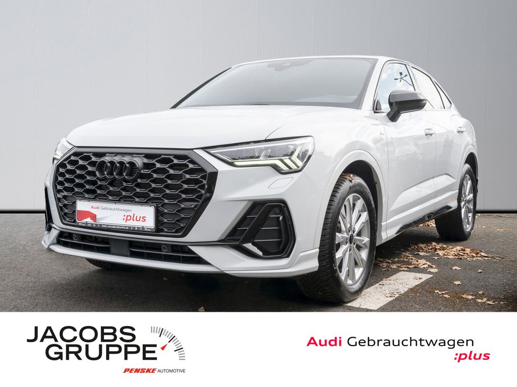 Image of Audi Q3