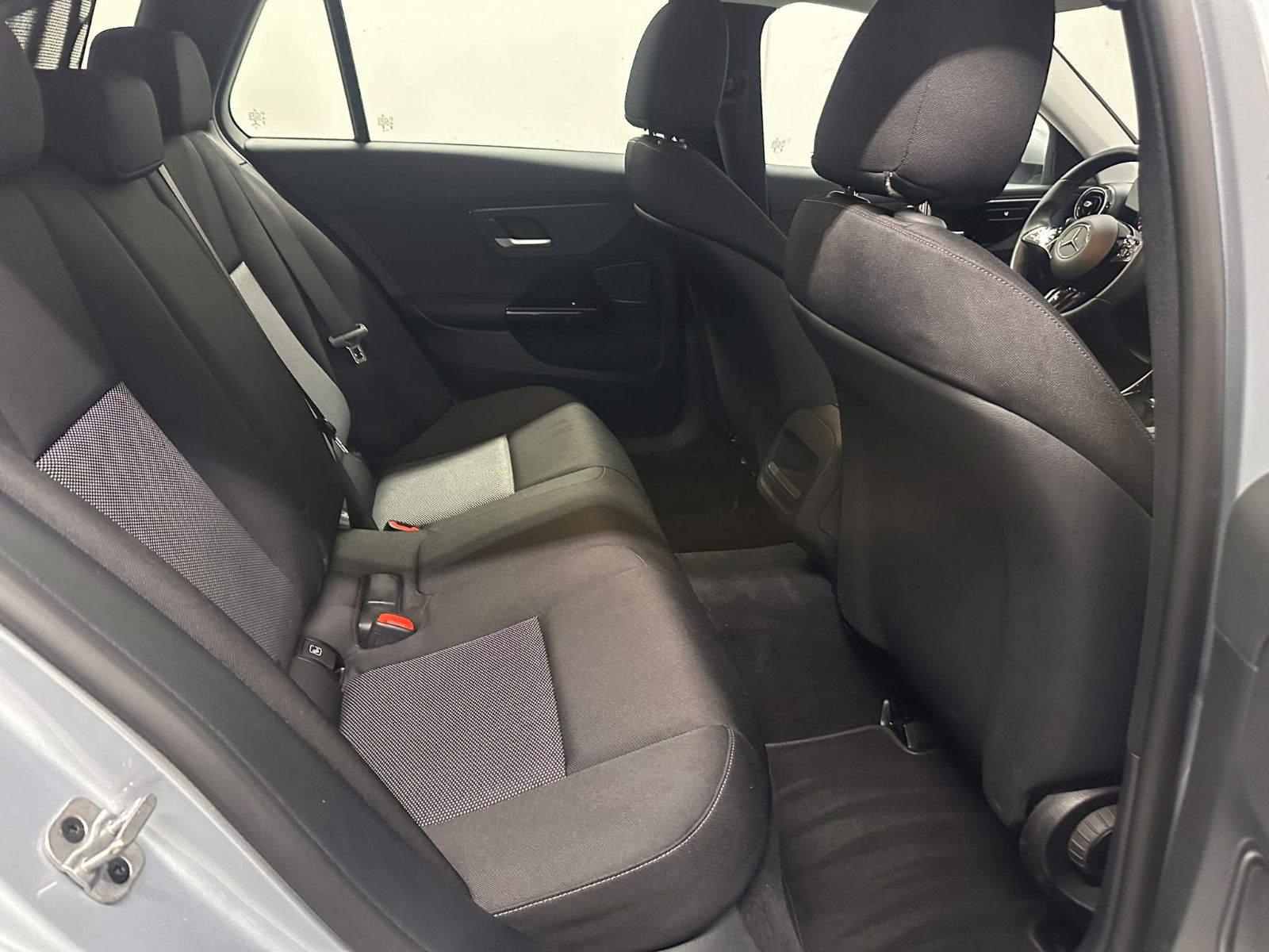 Fahrzeugabbildung Mercedes-Benz C 200 d T Autom. *KAMERA*AHK*DISTRO*LED*