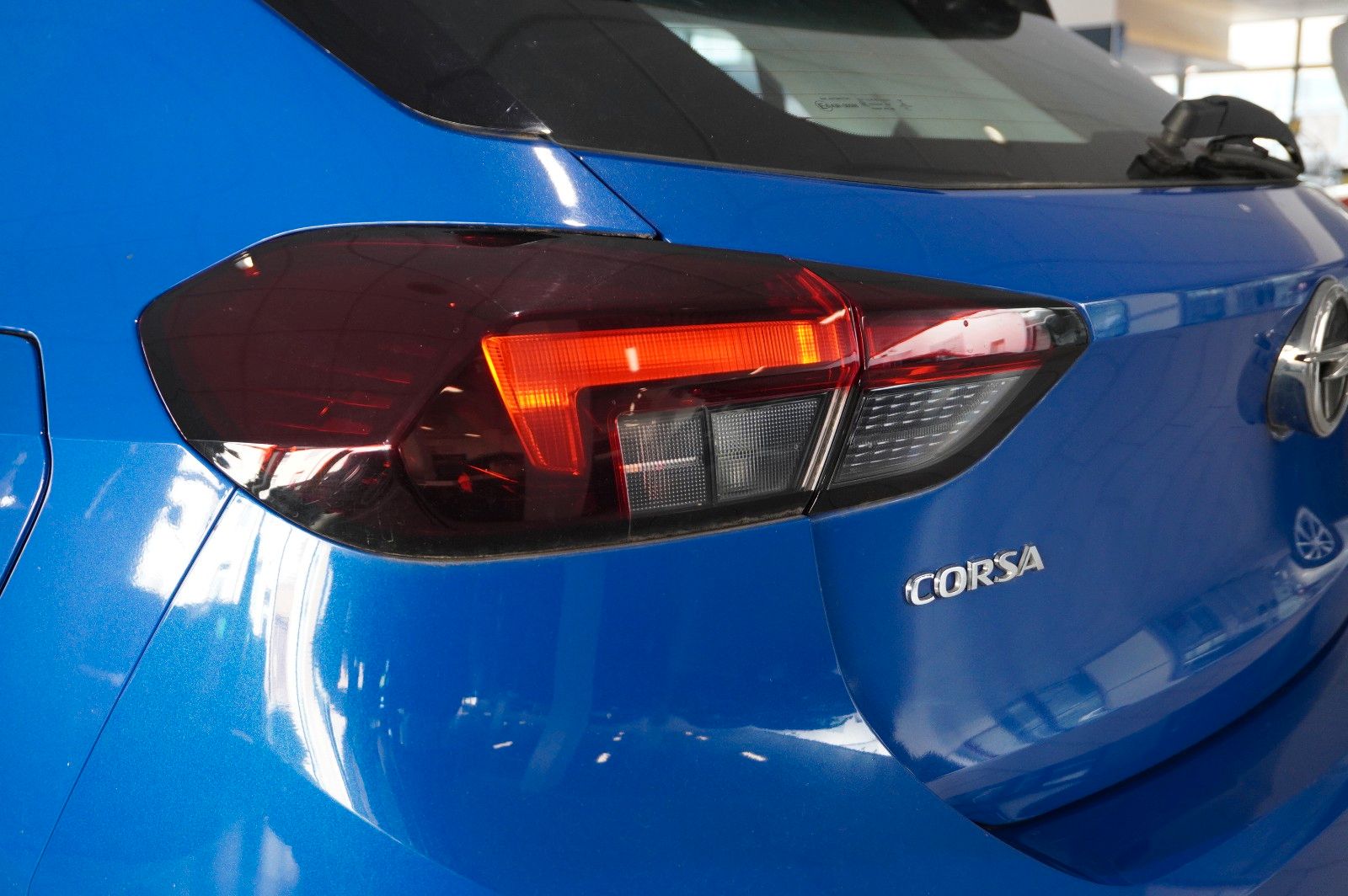 Fahrzeugabbildung Opel Corsa F 1.2 EDITION NAVI/KAMERA/TEMP./PDC/DAB+