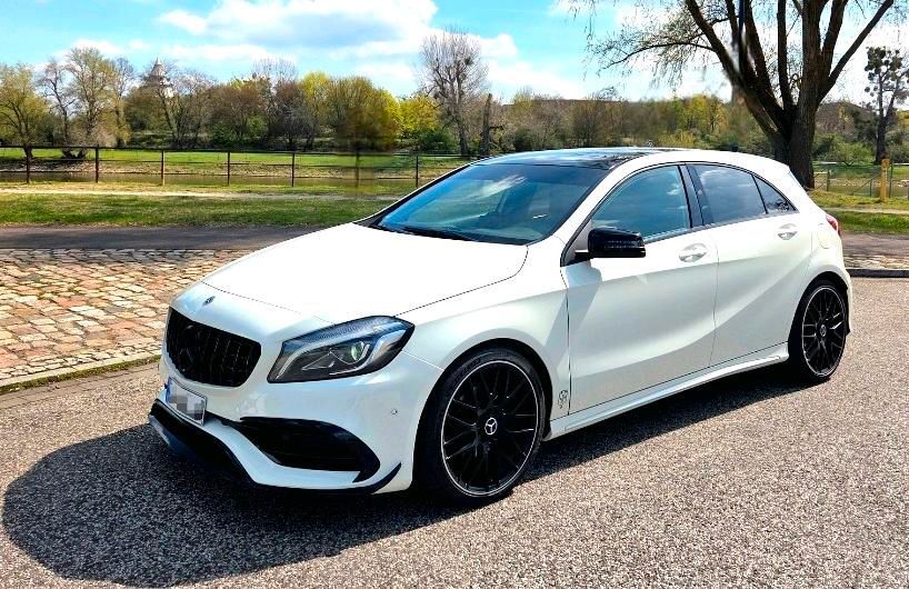 MERCEDES-BENZ Mercedes-Benz A200 AMG Line  / Extras