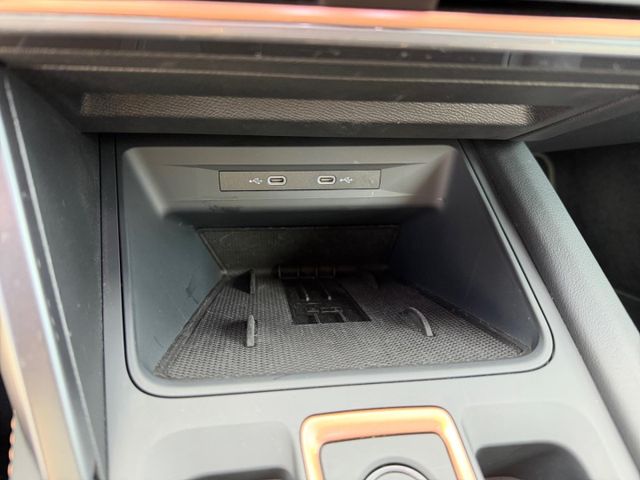 Formentor 1.5 eTSI Navi Sitzh. eSitz AHK Kamera