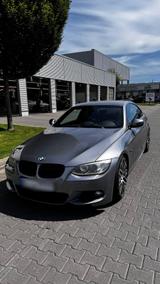 BMW E92 Coupé 320i *M-PAKET * TÜV NEU * TO... - BMW 320: 320i E92