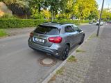 Mercedes-Benz GLA 220 d DCT - - Mercedes-Benz GLA-Klasse von privat