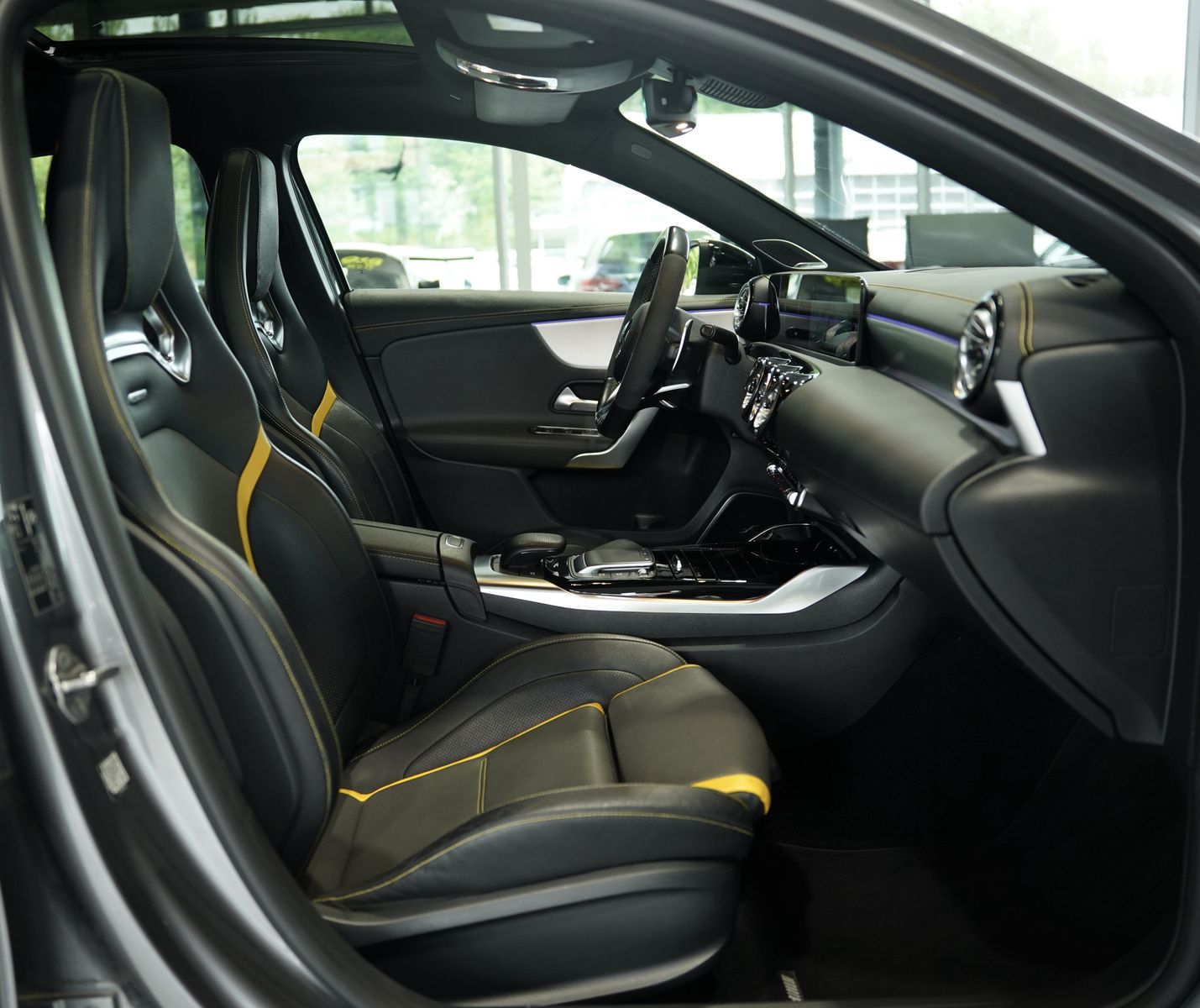 Mercedes Benz A 45 Amg