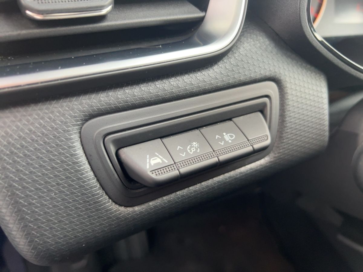 Renault Clio - Bild 17