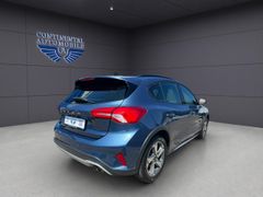 FORD Focus Lim. Active KLIMA,NAVI,PDC,TEMPOMAT,LED FORD Focus Lim. Active KLIMA,NAVI,PDC,TEMPOMAT,LED
