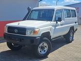 Toyota Land Cruiser HZJ 78 4.2 D KLIMAANLAGE - Toyota Land Cruiser: Geländewagen, Hzj
