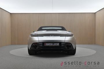 2024 Aston Martin DB12 缩略图 11