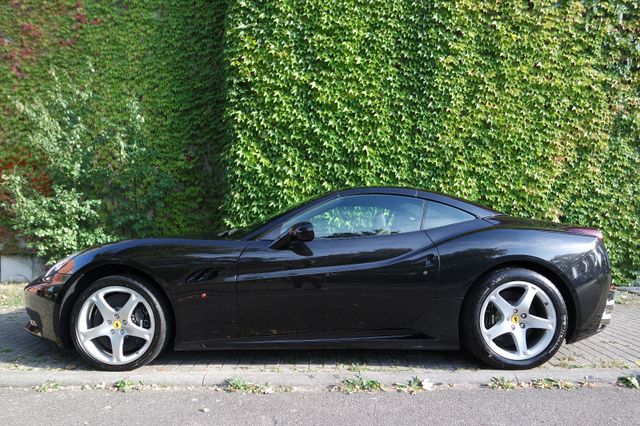 Ferrari California 4.3 V8 4-Sitzer -