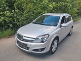 Opel Astra Caravan 1.6 Ecotec Selection "110 J" - Opel Astra mit Benzin-Antrieb: Kombi, Caravan