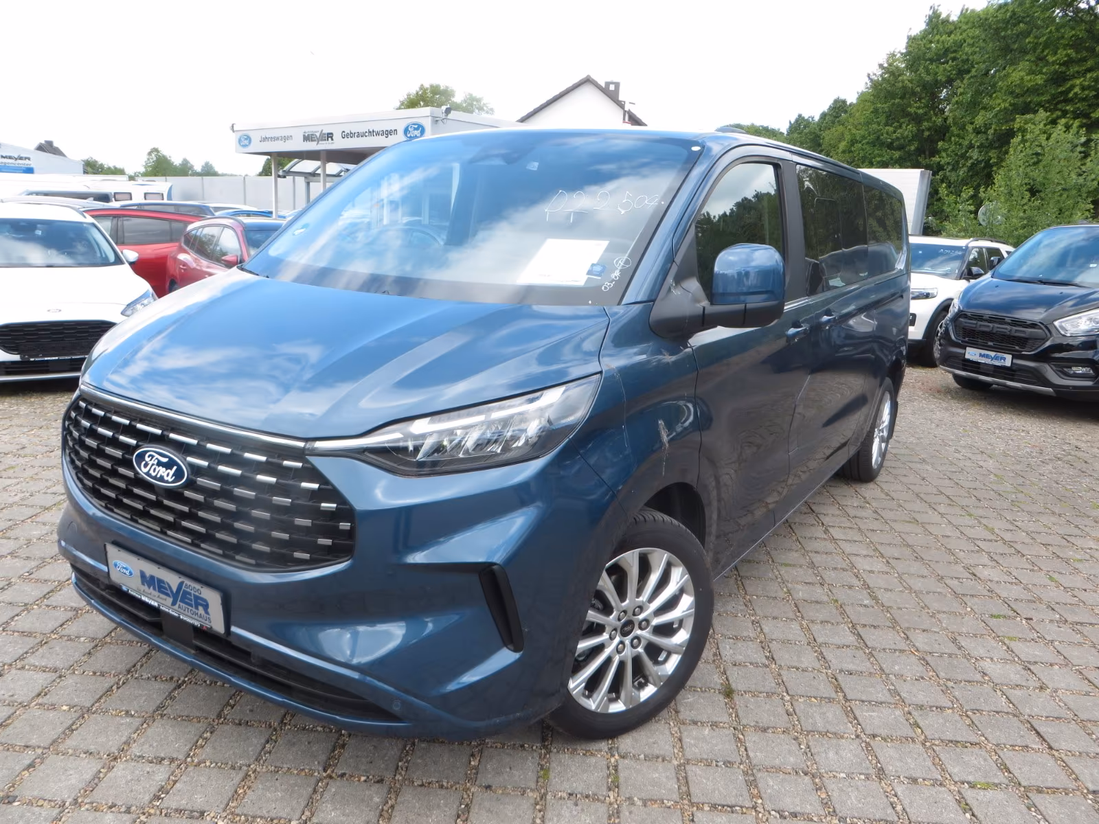 Ford Tourneo Custom L2 Tourneo Titanium Automatik AWD