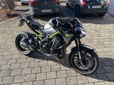 Kawasaki Z900  top gepflegt mit hochwertigem Zubehör 