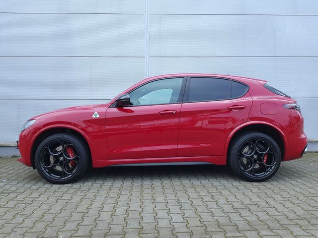 Alfa Romeo Stelvio Quadrifoglio Q4+Leder+Navi+1.Hand+Top...