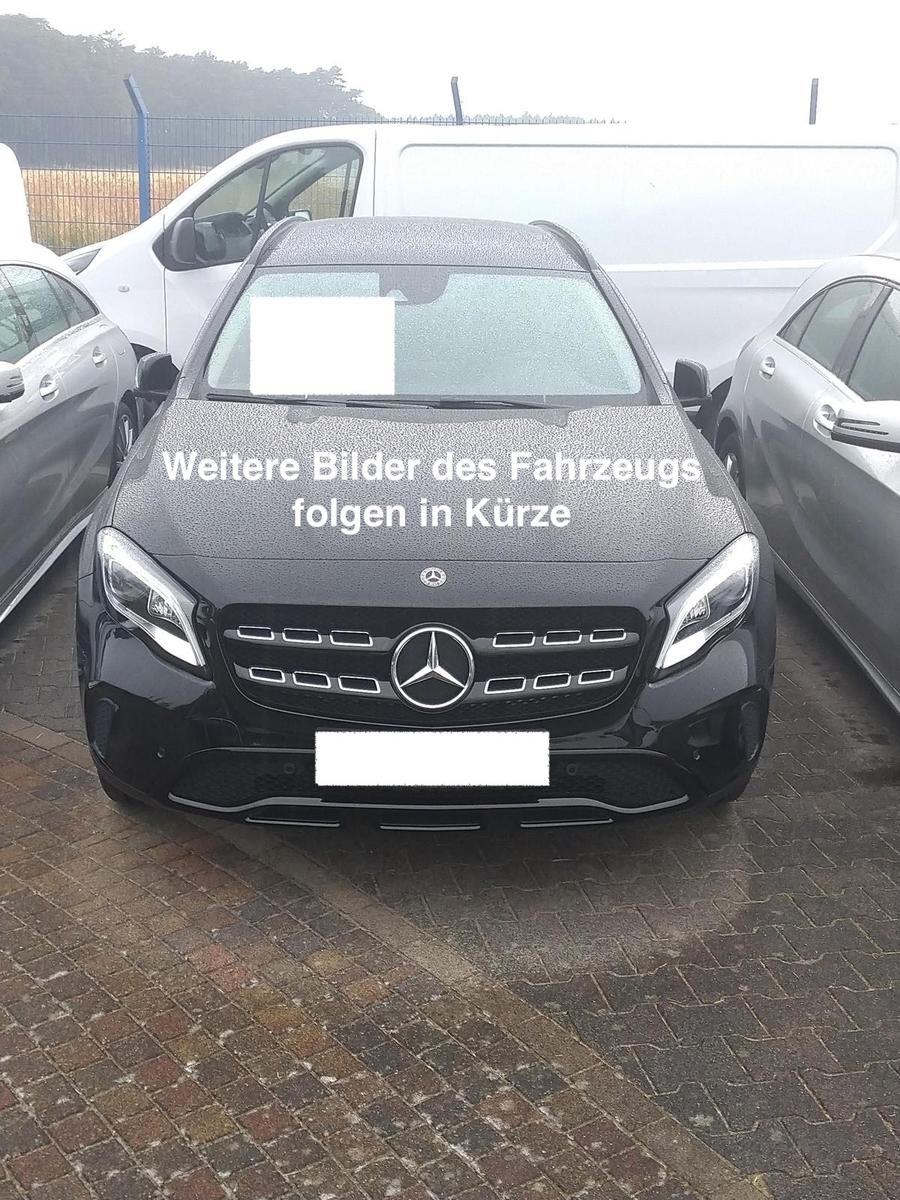 Mercedes-Benz GLA 220