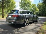 Mercedes-Benz E 400 4MATIC T Autom. - Neu TüV und Service - Mercedes-Benz E-Class: Service