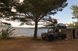 Land Rover Defender 110 TD4 Rough 1 Limited Edition - Land Rover Defender: Limited Edition