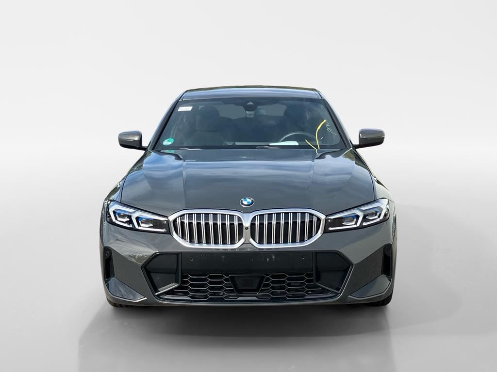 BMW 320i M Sport Adapt.LED ACC Individual Innovation foto 2