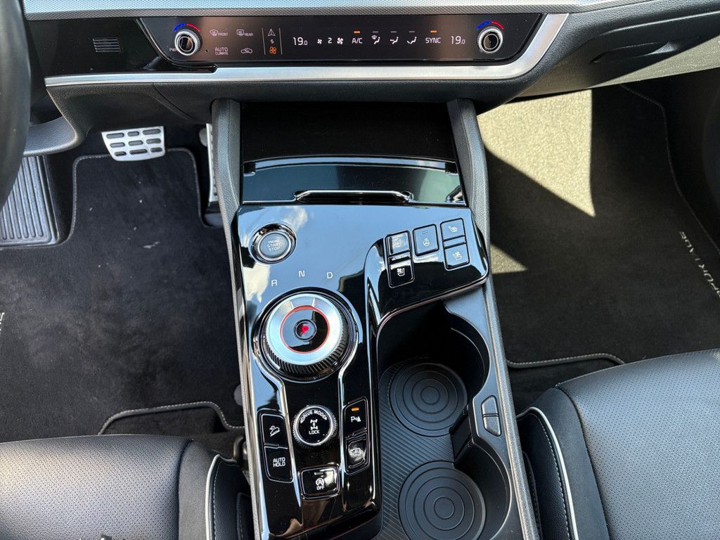 Fahrzeugabbildung Kia Sportage 1.6 T-GDI GT-Line4WDEURO 6d