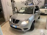 Lancia Ypsilon 1.3 MJT 75 CV Argento - Lancia Ypsilon Argento mit Diesel-Antrieb