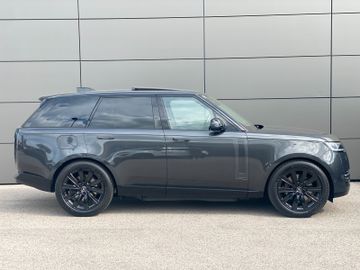 Land-Rover Range Rover - 1
