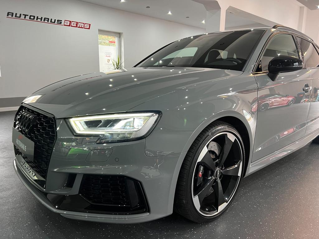 Audi RS3