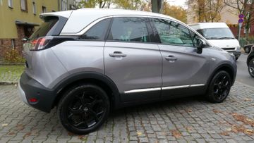 Fahrzeugabbildung Opel Crossland (X), Navi, LED, Leder, Kamera