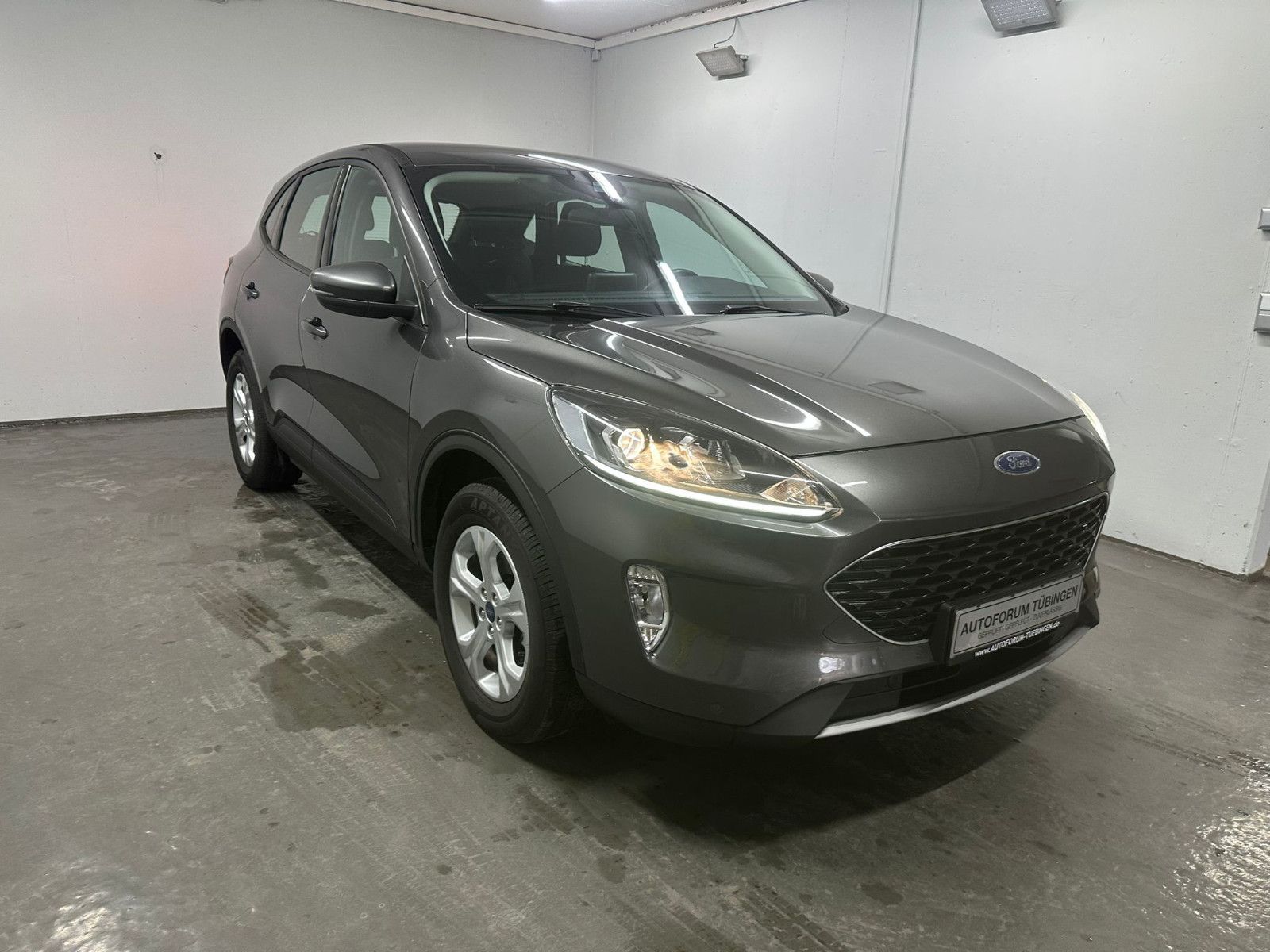 Fahrzeugabbildung Ford Kuga 2.5 Duratec PHEV Cool & Connect CVT*NAVI*