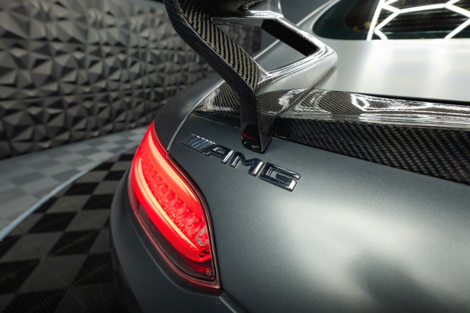 Fahrzeugabbildung Mercedes-Benz AMG GT C Performance Carbon *Burmester*Pano*LED*