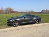Ford Mustang 3,7L Coupé  - gebrauchte Ford Mustang aus dem Jahr 2015