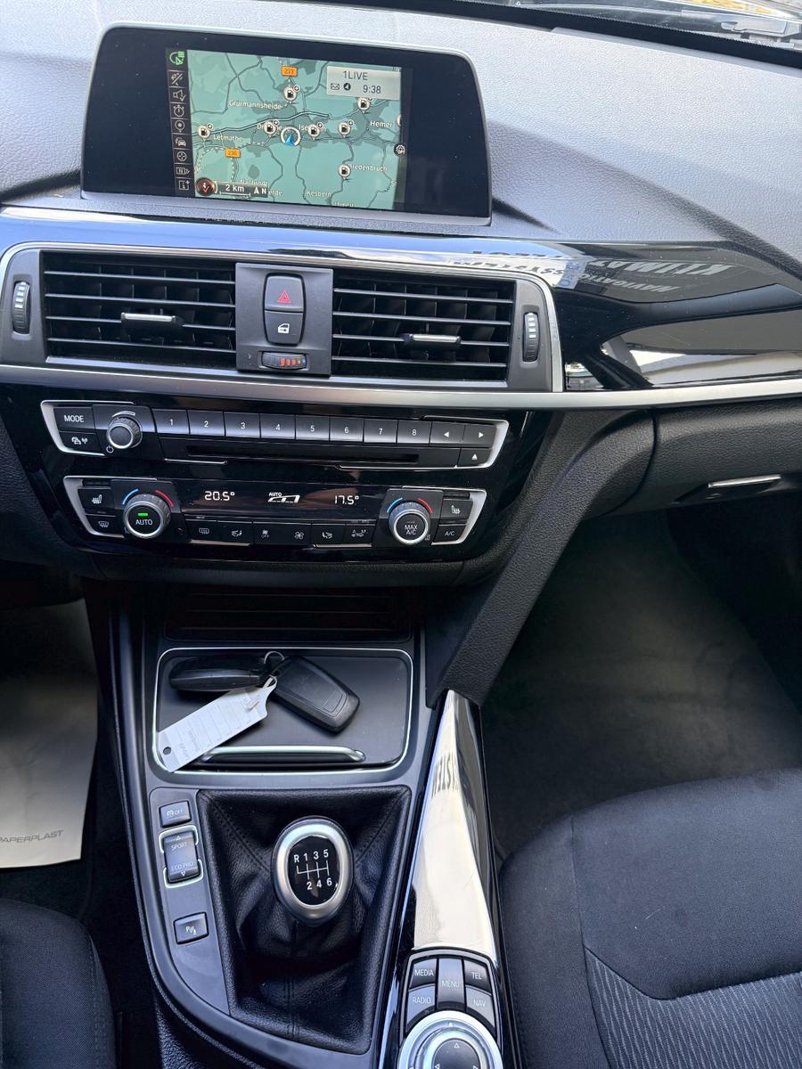 BMW 318 i,Limo,Navi,PDC v&h,LED,AHK