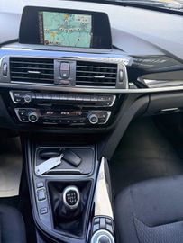 BMW 318 - 9