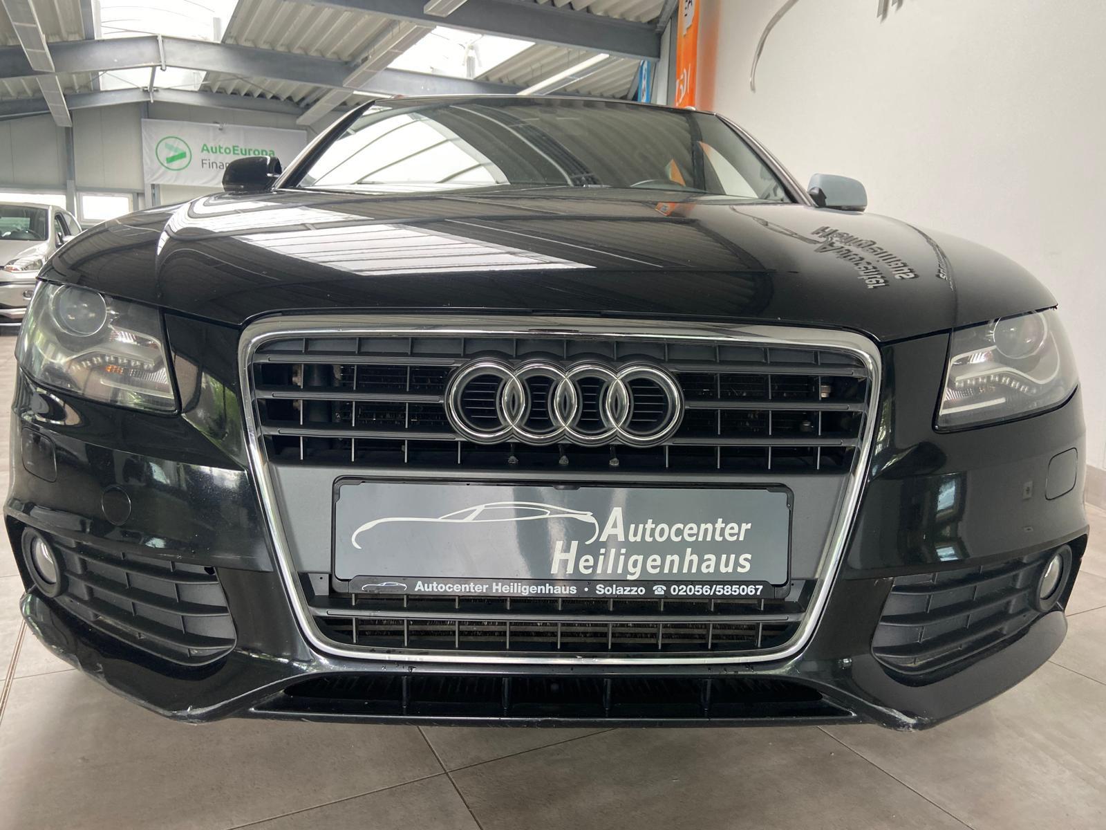 Audi A4 2010 — photo 9