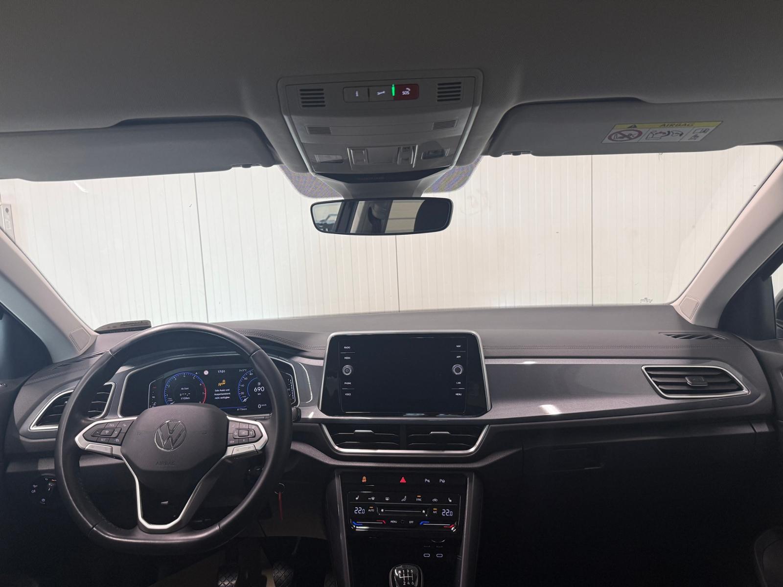 Volkswagen T-Roc Style 1.5 TSI IQ.LIGHT NAVI ACC, миниатюра 10