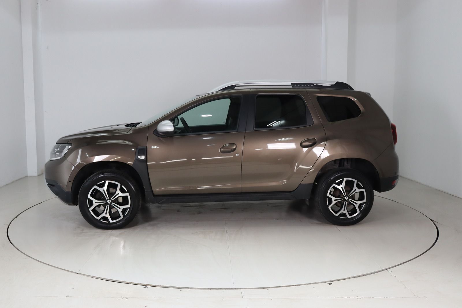 Fahrzeugabbildung Dacia Duster II 1.4 * 1. Hand * Navi * SHZ