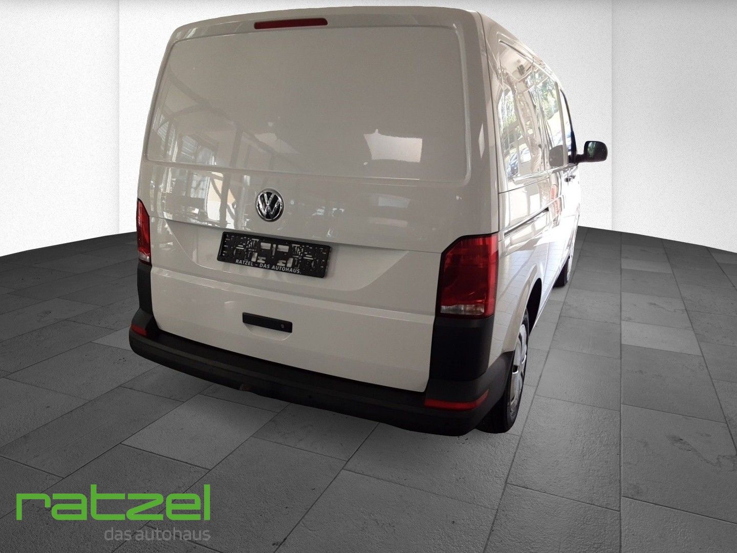 Fahrzeugabbildung Volkswagen T6.1 Kombi Kastenwagen KR 2.0 TDI AHK DAB Notbre