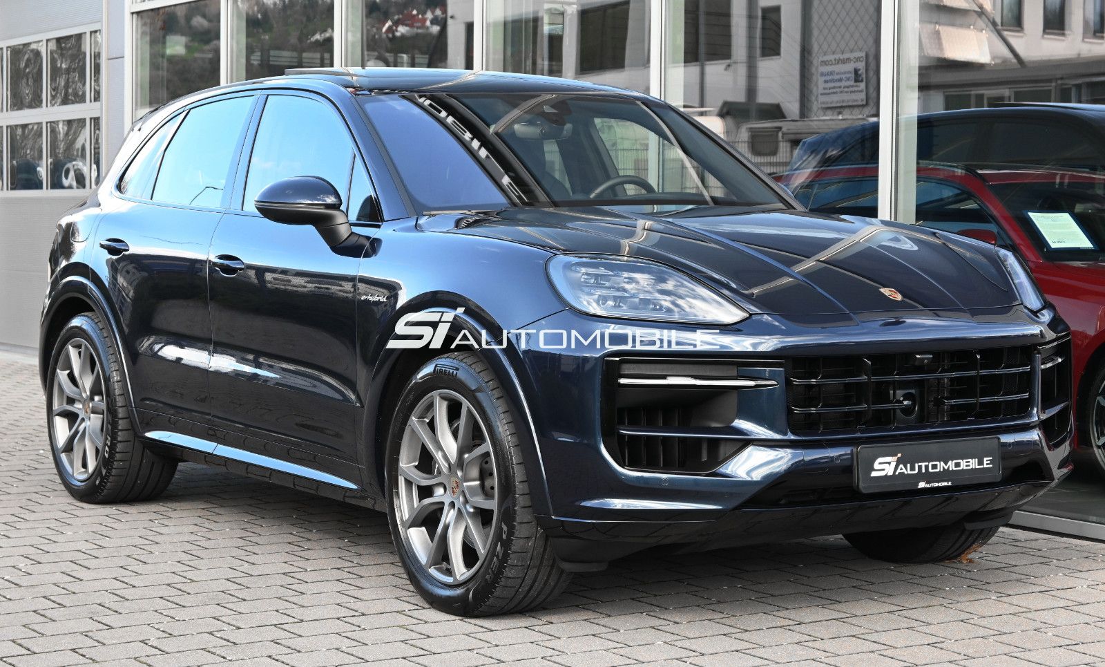 Fahrzeugabbildung Porsche Cayenne E-Hybrid SPORT DESIGN °UVP 156.695€°PDCC