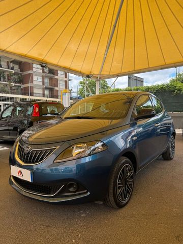 Другие Lancia Ypsilon HYBRID *ANTICIPO 0* 210€ AL MESE