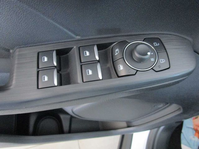 Kuga Hybrid 2.5 Duratec FHEV TITANIUM/RFK/PPS/Na